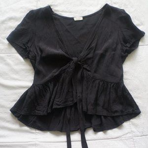 Brandy Melville || Black Knotted Short Sleeve (Size: 0)